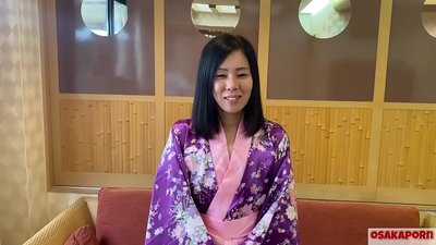 Iyawo ilu Japan kan ti o jẹ ẹni ọdun 41 ṣe iyanjẹ lori ọkọ rẹ ati awọn ọmọkunrin ṣe ibalopọ fun owo. Asia bishi fẹràn dudu onirun obo ibalopo , ẹṣọ ati blowjobs. baraenisere lawujọ doggy IFOM OSAKAPORN